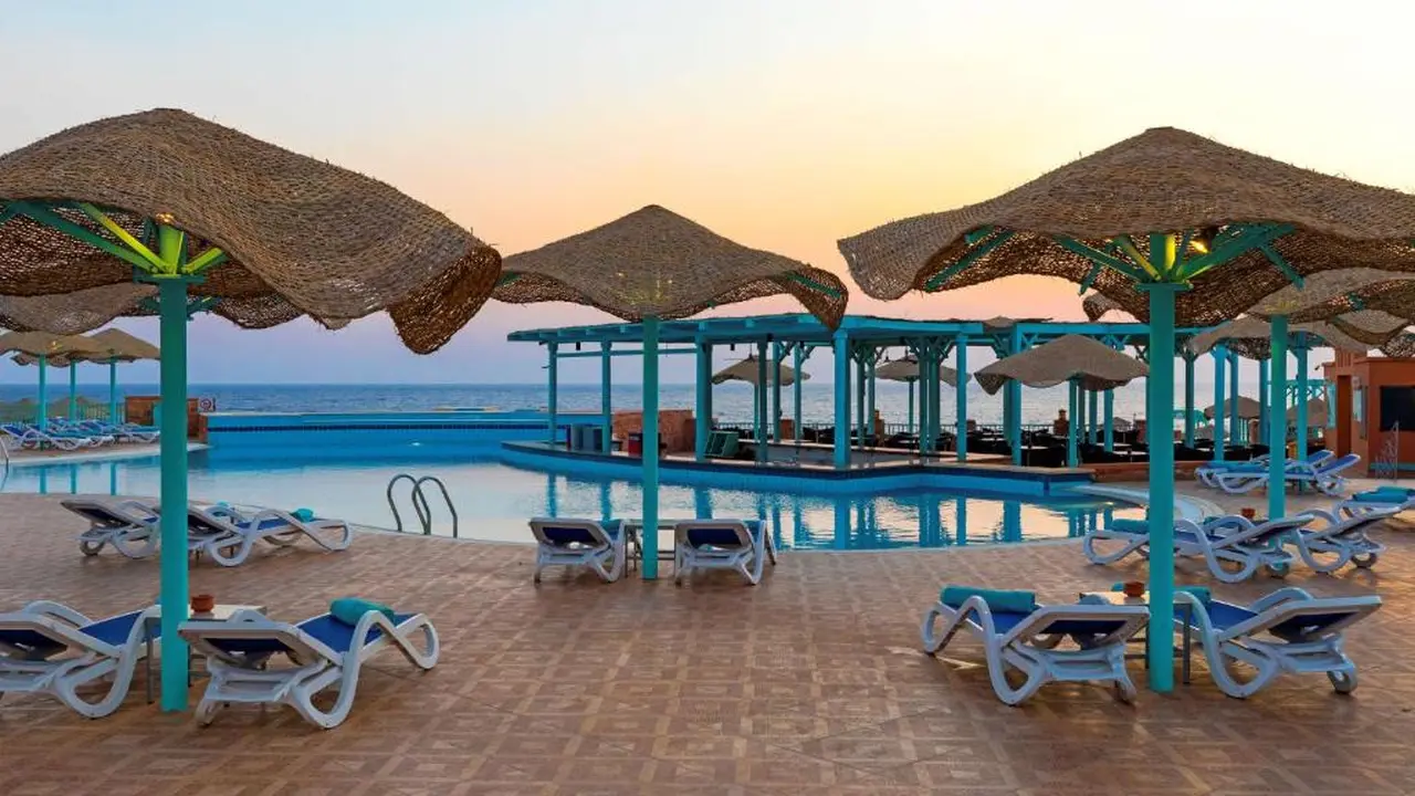 الفندق راديسون بلو - القصير